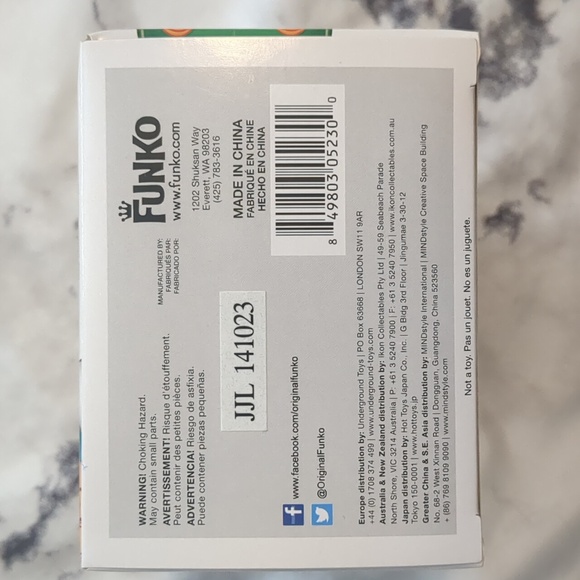 Funko Pop The Joker Batman. Loot Crate exclusive. - Picture 6 of 6